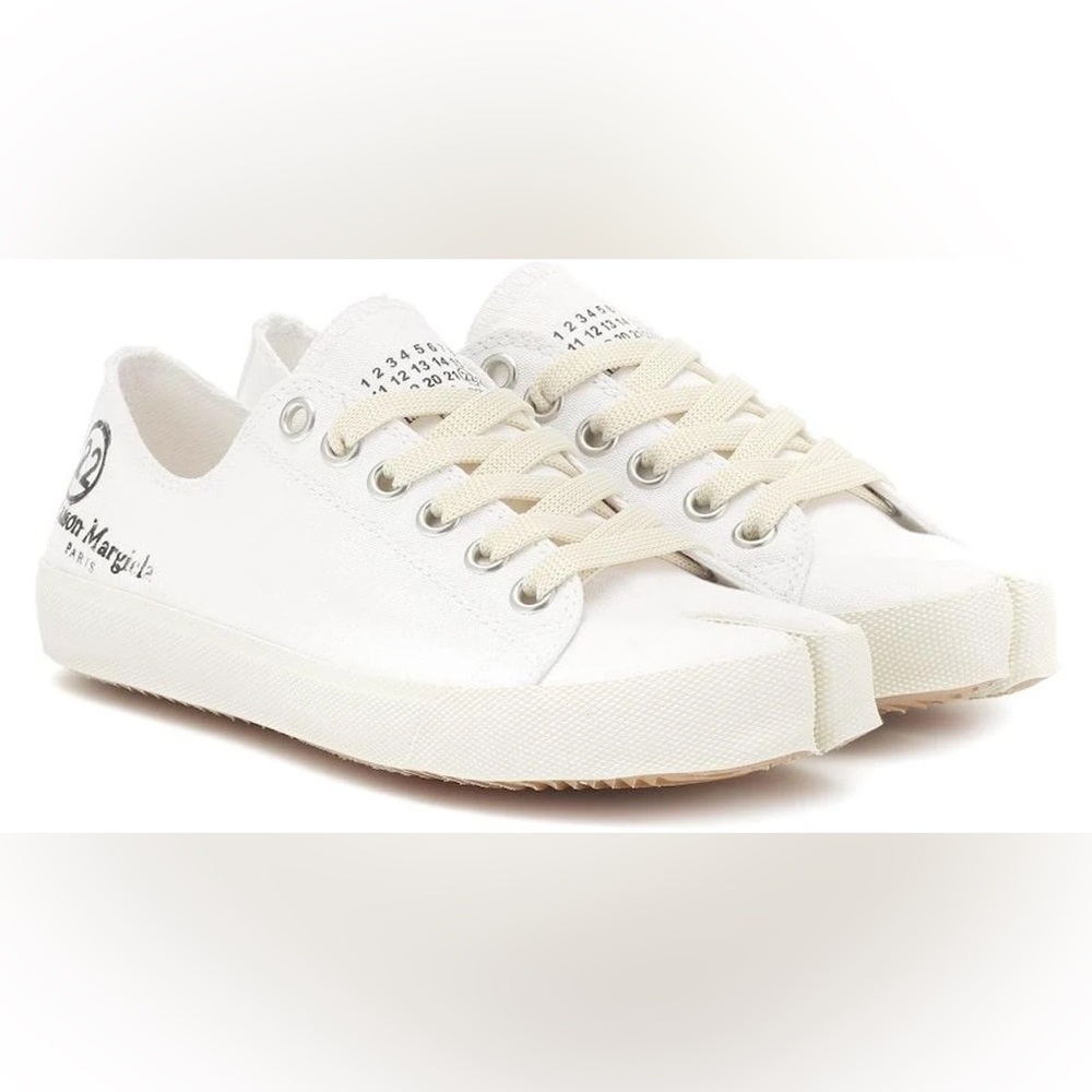 Maison Margiela Tabi logo canvas low-top sneaker